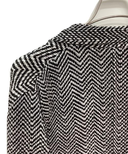 SPECCHIO（スペッチオ）SPECCHIO (スペッチオ) シャトルプリーツ ピークドラペル ダブルブレスト ジャケット ブラック×ホワイト サイズ:40の古着・服飾アイテム