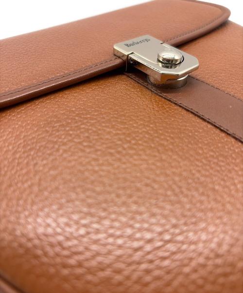 Burberry's（バーバリーズ）Burberry's (バーバリーズ) レザーショルダーバッグ ブラウンの古着・服飾アイテム