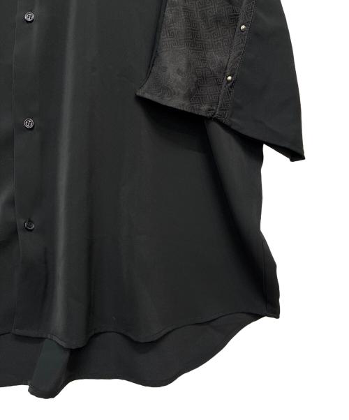 REZEN（リゼン）REZEN (リゼン) 真紅 / 刀×スタッズ半袖シャツ ブラック サイズ:Lの古着・服飾アイテム