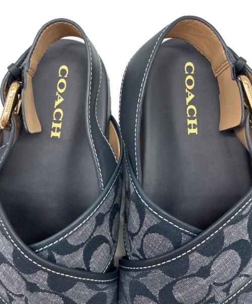COACH（コーチ）COACH (コーチ) シグネチャー クロスストラップサンダル ネイビー サイズ:EUR 37.5の古着・服飾アイテム