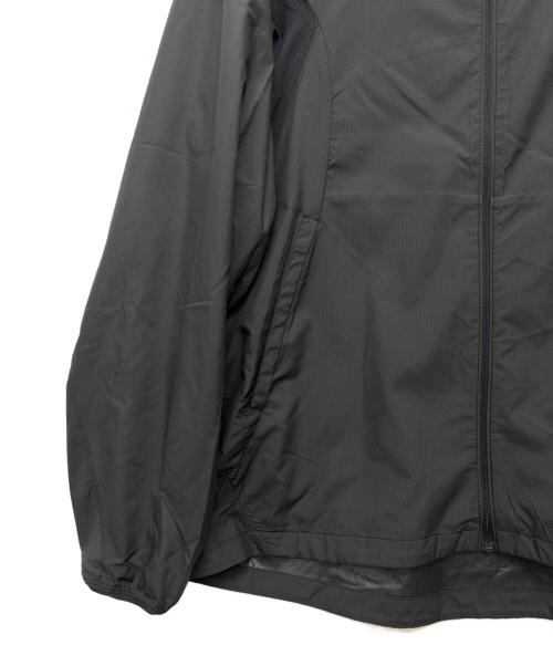 UNDER ARMOUR（アンダーアーマー）UNDER ARMOUR (アンダーアーマー) UAハイブリッド トレインジャケット ブラック サイズ:SIZE Lの古着・服飾アイテム
