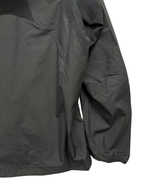 UNDER ARMOUR（アンダーアーマー）UNDER ARMOUR (アンダーアーマー) UAハイブリッド トレインジャケット ブラック サイズ:SIZE Lの古着・服飾アイテム