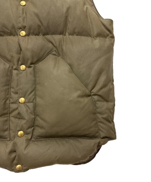 RockyMountainFeatherBed（ロッキーマウンテンフェザーベッド）RockyMountainFeatherBed BEAUTY&YOUTH UNITED ARROWS オイルドコットン CHRISTY ダウンベスト グリーン×ブラウン サイズ:SIZE 40の古着・服飾アイテム