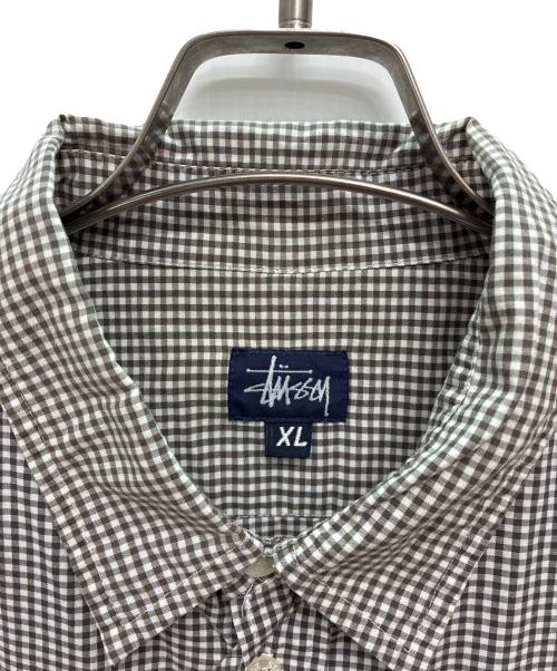 stussy（ステューシー）stussy (ステューシー) 00-90s 紺タグ USA製 キューバシャツ ホワイト×ブラウン サイズ:XLの古着・服飾アイテム