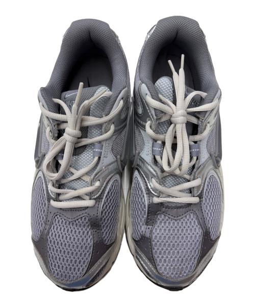NIKE（ナイキ）NIKE (ナイキ) ローカットスニーカー グレー サイズ:26.5の古着・服飾アイテム