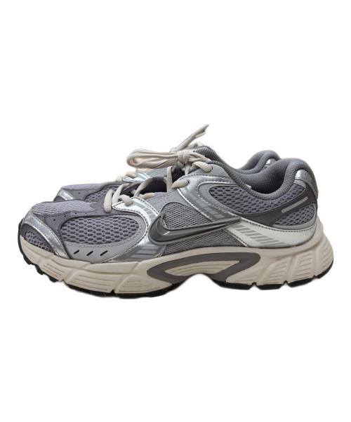 NIKE（ナイキ）NIKE (ナイキ) ローカットスニーカー グレー サイズ:26.5の古着・服飾アイテム