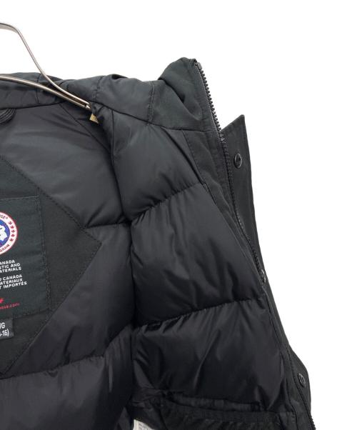 CANADA GOOSE（カナダグース）CANADA GOOSE (カナダグース) ダウンジャケット ブラック サイズ:キッズM(10-12)サイズの古着・服飾アイテム