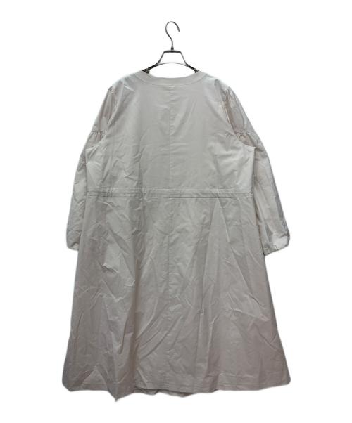 Rose Tiara（ローズティアラ）Rose Tiara (ローズティアラ) ノーカラージップコート アイボリー サイズ:46の古着・服飾アイテム
