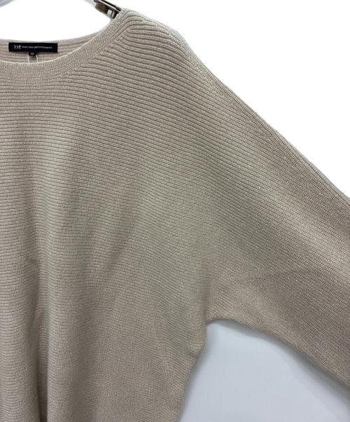 23区（ニジュウサンク）23区 (ニジュウサンク) ラメニット ベージュ サイズ:SIZE 46の古着・服飾アイテム