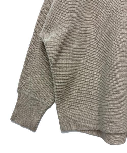 23区（ニジュウサンク）23区 (ニジュウサンク) ラメニット ベージュ サイズ:SIZE 46の古着・服飾アイテム