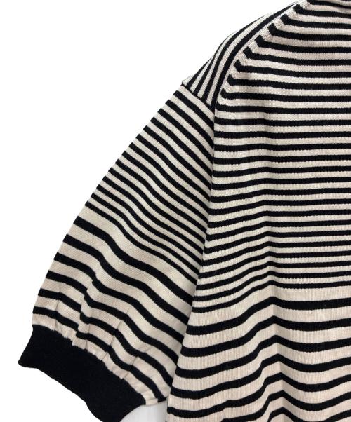 23区（ニジュウサンク）23区 (ニジュウサンク) 半袖ニット ブラック×ホワイト サイズ:48の古着・服飾アイテム