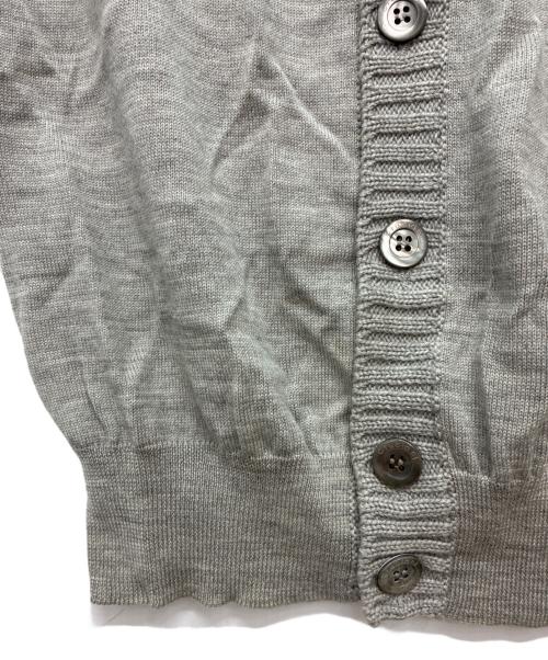 Cruciani（クルチアーニ）CRUCIANI (クルチアーニ) ウールニットベスト ライトグレー サイズ:SIZE 44の古着・服飾アイテム