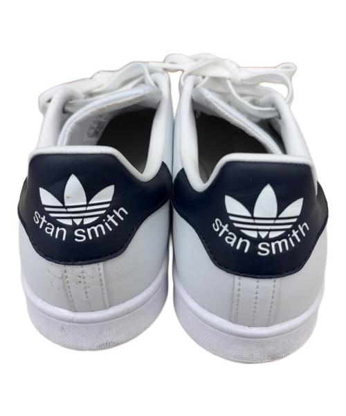 adidas（アディダス）adidas (アディダス) スニーカー ホワイト サイズ:26.5の古着・服飾アイテム