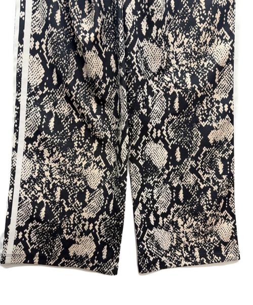 adidas Originals（アディダスオリジナル）adidas originals (アディダスオリジナル) パイソン トラックパンツ ブラック×ベージュ サイズ:Mの古着・服飾アイテム