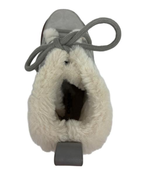 COACH（コーチ）COACH (コーチ) IMANI SUEDE BOOT シグネチャー ムートン レースアップブーツ グレー サイズ:EUR 35.5の古着・服飾アイテム