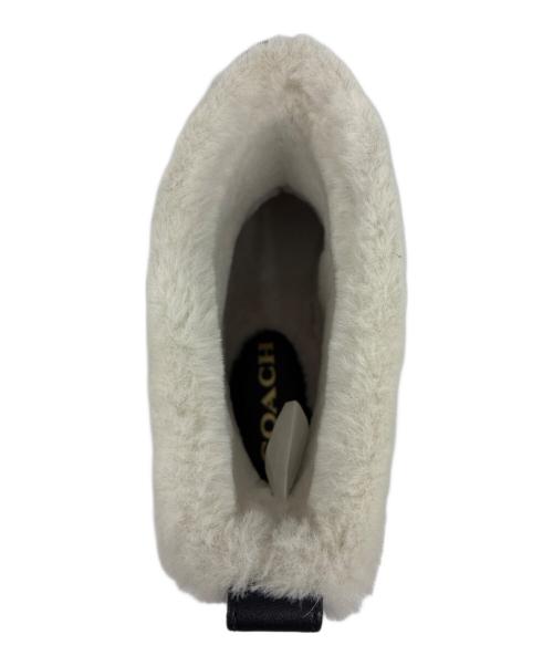 COACH（コーチ）COACH (コーチ) INDI SUEDE BOOTIE シグネチャー ムートンショートブーツ ブラック サイズ:EUR 35.5の古着・服飾アイテム
