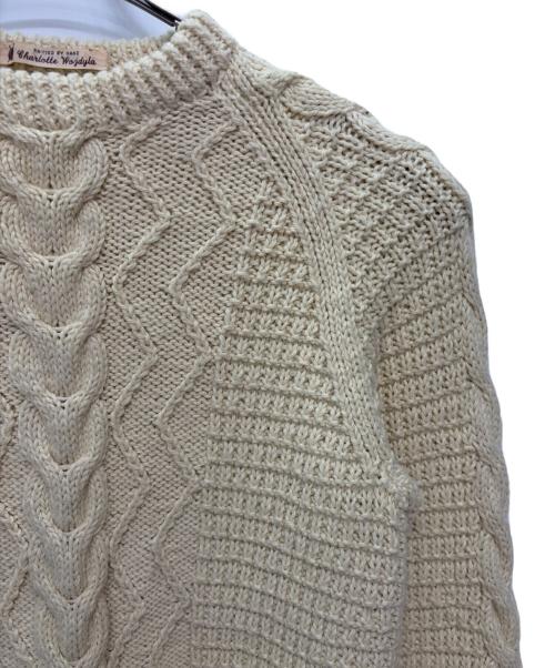 古着（フルギ）古着 (フルギ) KNITTED BY HAND Charlotte Wojdyla ケーブルニット ベージュ サイズ:不明の古着・服飾アイテム