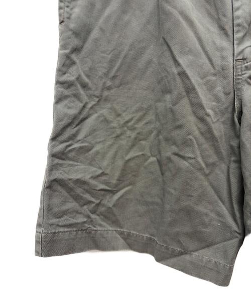 LEVI'S（リーバイス）LEVI'S (リーバイス) OFICER ハーフパンツ グレー サイズ:W30の古着・服飾アイテム