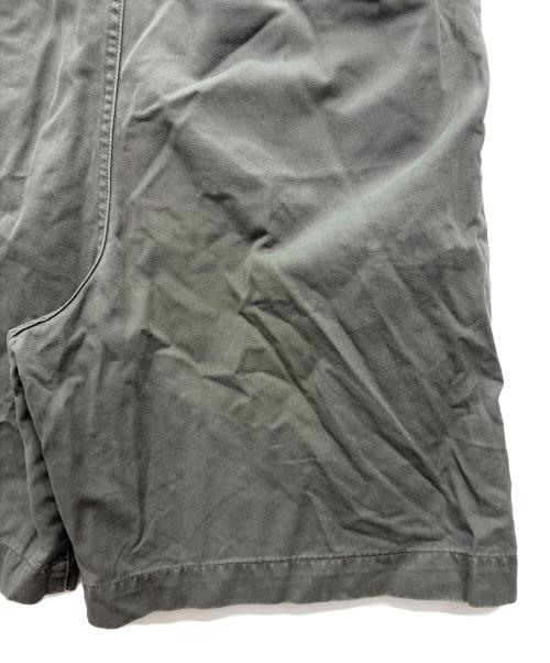 LEVI'S（リーバイス）LEVI'S (リーバイス) OFICER ハーフパンツ グレー サイズ:W30の古着・服飾アイテム