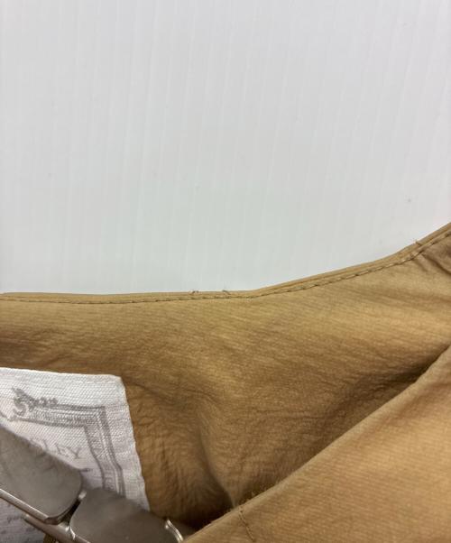 BEARDSLEY（ビアズリー）BEARDSLEY (ビアズリー) バルーン袖キルトコート ブラウン サイズ:SIZE Freeの古着・服飾アイテム