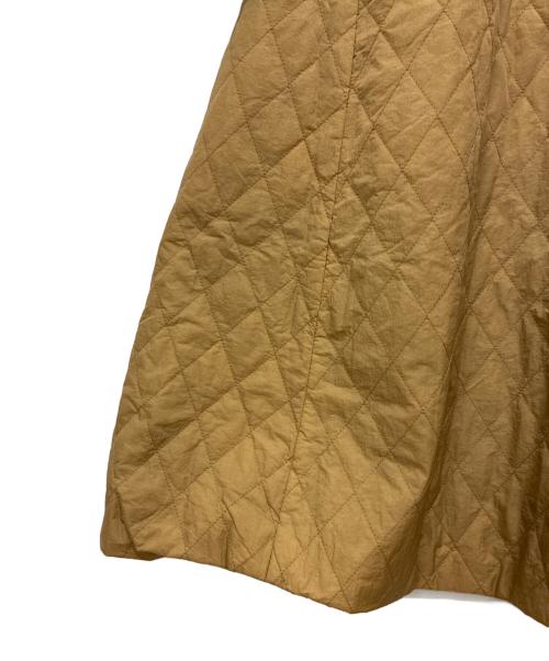 BEARDSLEY（ビアズリー）BEARDSLEY (ビアズリー) バルーン袖キルトコート ブラウン サイズ:SIZE Freeの古着・服飾アイテム