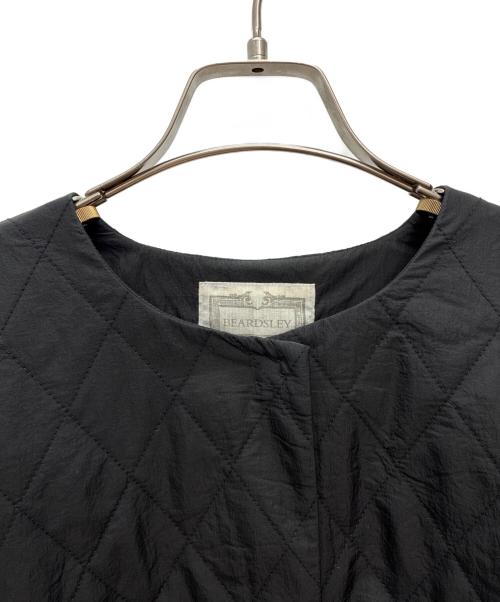 BEARDSLEY（ビアズリー）BEARDSLEY (ビアズリー) 袖バルーンキルトコート ブラック サイズ:SIZE Freeの古着・服飾アイテム