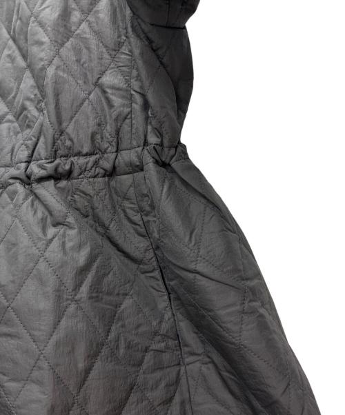 BEARDSLEY（ビアズリー）BEARDSLEY (ビアズリー) 袖バルーンキルトコート ブラック サイズ:SIZE Freeの古着・服飾アイテム