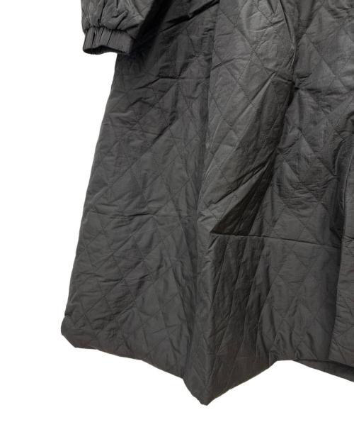BEARDSLEY（ビアズリー）BEARDSLEY (ビアズリー) 袖バルーンキルトコート ブラック サイズ:SIZE Freeの古着・服飾アイテム