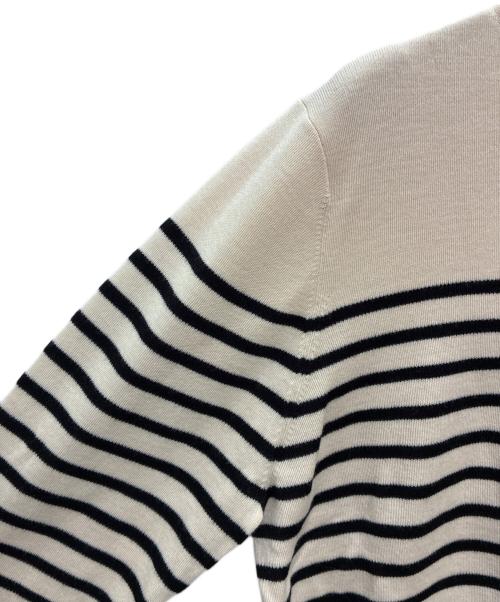 23区（ニジュウサンク）23区 (ニジュウサンク) ボーダーニット ベージュ×ブラック サイズ:48の古着・服飾アイテム