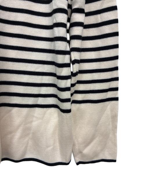 23区（ニジュウサンク）23区 (ニジュウサンク) ボーダーニット ベージュ×ブラック サイズ:48の古着・服飾アイテム
