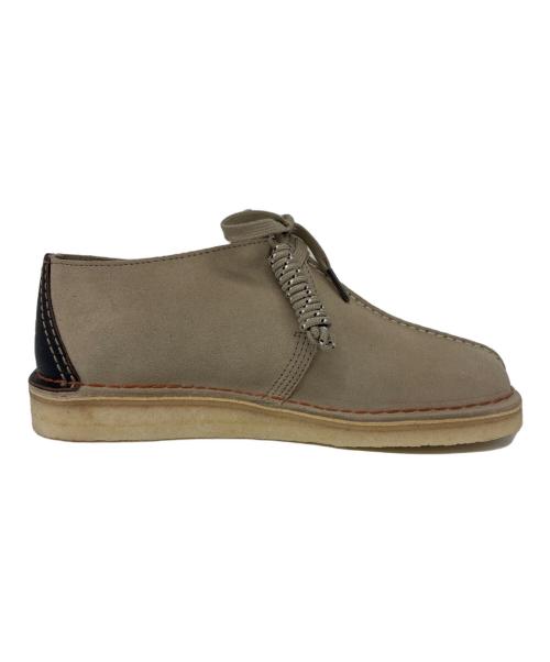CLARKS（クラークス）CLARKS (クラークス) Desert Trek Sand Suede デザートトレック ベージュ サイズ:US9M/EU42/265CNの古着・服飾アイテム