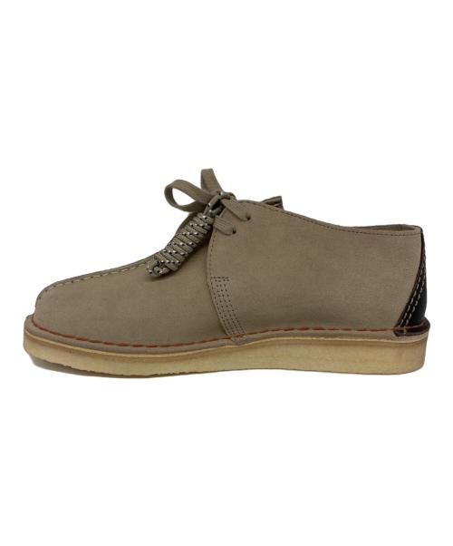 CLARKS（クラークス）CLARKS (クラークス) Desert Trek Sand Suede デザートトレック ベージュ サイズ:US9M/EU42/265CNの古着・服飾アイテム