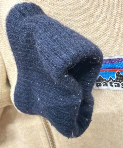 Patagonia（パタゴニア）Patagonia (パタゴニア) ジップパーカー ベージュ サイズ:Sの古着・服飾アイテム