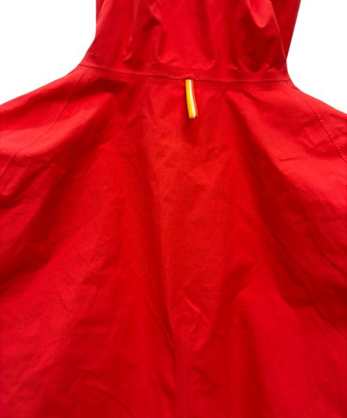 HAGLOFS（ホグロフス）HAGLOFS (ホグロフス) マウンテンパーカー レッド サイズ:XS 未使用品の古着・服飾アイテム