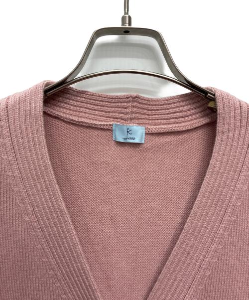KUMIKYOKU（クミキョク）KUMIKYOKU (クミキョク) パールボタンカーディガン ピンク サイズ:6 未使用品の古着・服飾アイテム