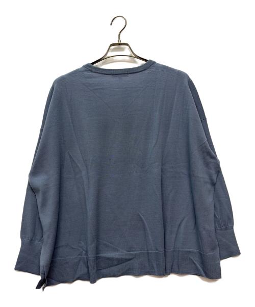 23区（ニジュウサンク）23区 (ニジュウサンク) 薄手ニット ブルー サイズ:44 未使用品の古着・服飾アイテム
