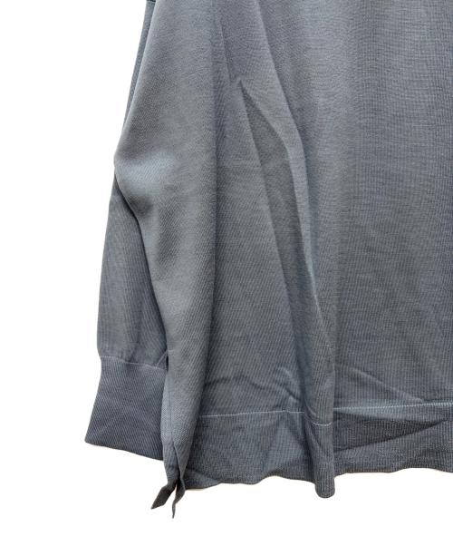 23区（ニジュウサンク）23区 (ニジュウサンク) 薄手ニット ブルー サイズ:44 未使用品の古着・服飾アイテム