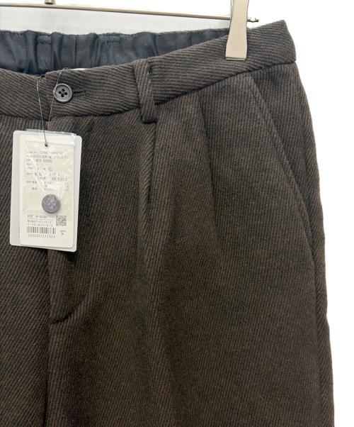 URBAN RESEARCH DOORS（アーバンリサーチドアーズ）URBAN RESEARCH DOORS (アーバンリサーチドアーズ) パンツ ブラウン サイズ:L 未使用品の古着・服飾アイテム