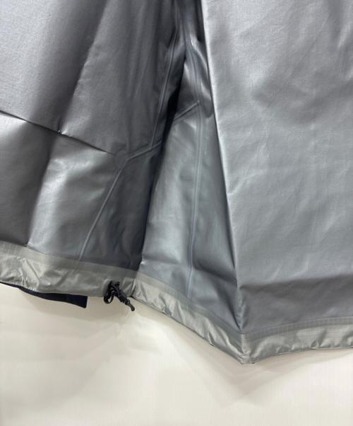ARC'TERYX（アークテリクス）ARC'TERYX (アークテリクス) BETA JACKET ダークネイビー サイズ:SIZE XLの古着・服飾アイテム