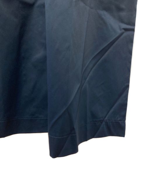 Pou dou dou（プードゥドゥ）Pou dou dou (プードゥドゥ) フリルナイロンコート ネイビー サイズ:M 未使用品の古着・服飾アイテム