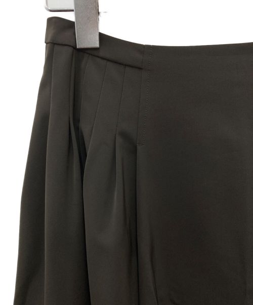 FOXEY NEWYORK（フォクシーニューヨーク）FOXEY NEWYORK (フォクシーニューヨーク) スカート ブラウン サイズ:40の古着・服飾アイテム