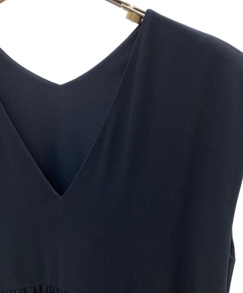 FOXEY NEWYORK（フォクシーニューヨーク）FOXEY NEWYORK (フォクシーニューヨーク) ノースリーブワンピース ネイビー サイズ:38の古着・服飾アイテム