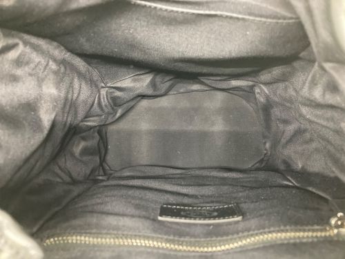 TOD'S（トッズ）TOD'S (トッズ) ラムレザーワンショルダーバッグ ブラックの古着・服飾アイテム