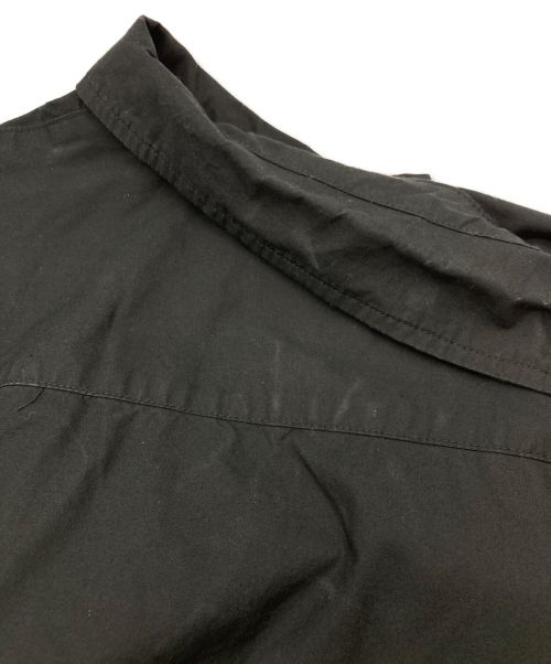 TENBOX TOKYO（テンボックス）TENBOX TOKYO (テンボックス) シャツ ブラック×レッド サイズ:Mの古着・服飾アイテム