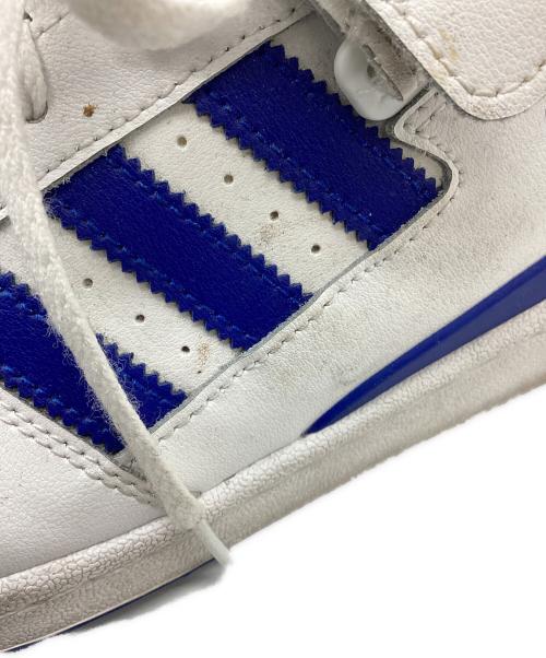 adidas（アディダス）adidas (アディダス) スニーカー ホワイト×ブルー サイズ:27.5の古着・服飾アイテム