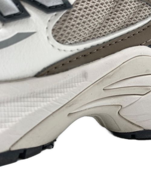 NEW BALANCE（ニューバランス）NEW BALANCE (ニューバランス) スニーカー ブラウン×ベージュ サイズ:26の古着・服飾アイテム