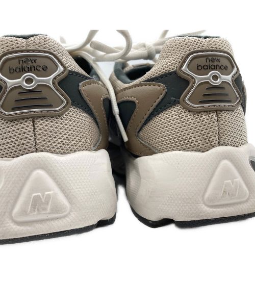 NEW BALANCE（ニューバランス）NEW BALANCE (ニューバランス) スニーカー ブラウン×ベージュ サイズ:26の古着・服飾アイテム