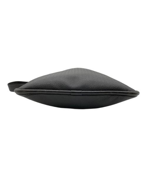 LOEWE（ロエベ）LOEWE (ロエベ) ショルダーバッグ ブラックの古着・服飾アイテム