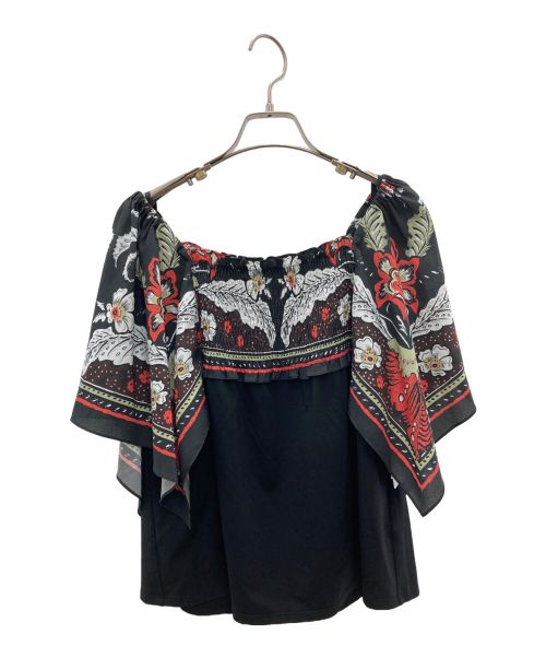 GRACE CONTINENTAL（（グレースコンチネンタル）GRACE CONTINENTAL (（グレースコンチネンタル) シャーリングプリントカットトップ ブラック×レッド サイズ:36の古着・服飾アイテム