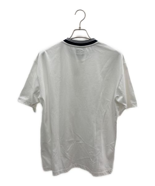 UMBRO（アンブロ）UMBRO (アンブロ) BEAUTY&YOUTH (ビューティーアンドユース) 半袖Tシャツ ホワイト×ネイビー サイズ:Mの古着・服飾アイテム